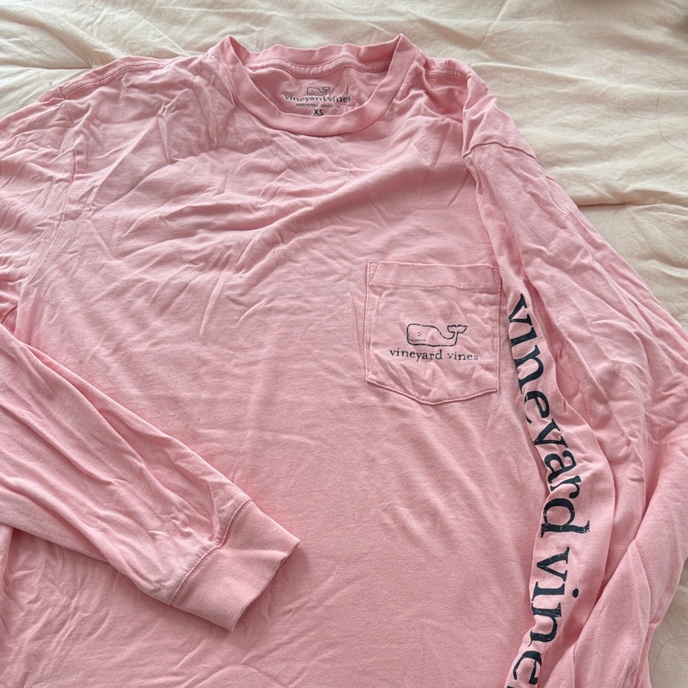 Vineyard Vines Pink long sleeve shirt